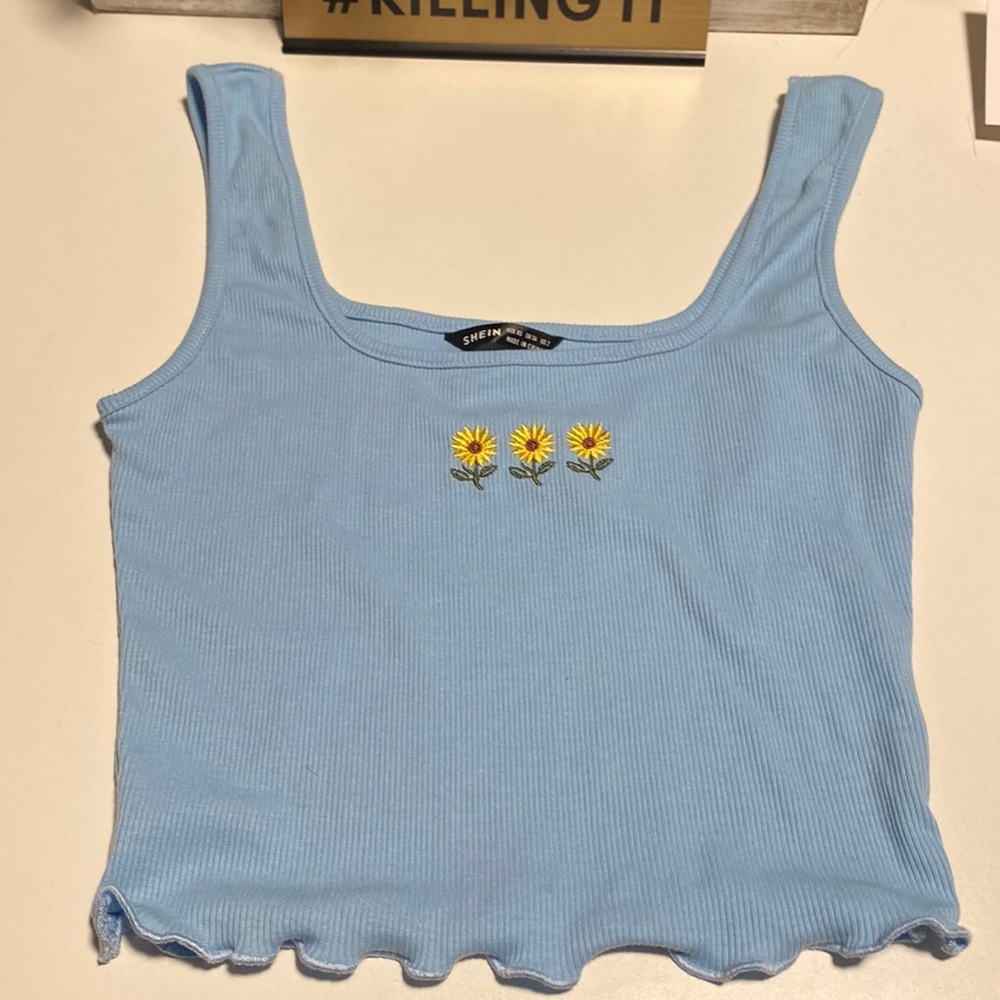 Blue XS sunflower crop top tank